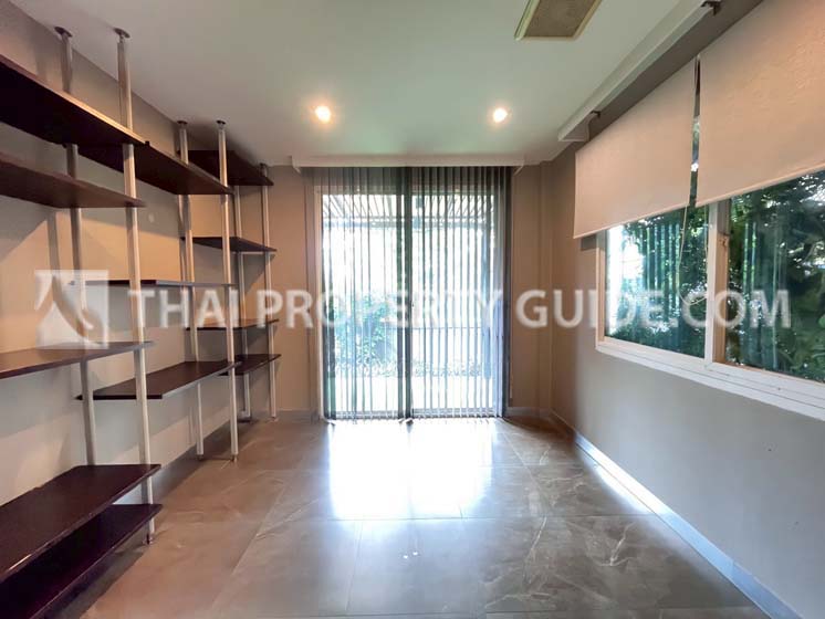 House with Shared Pool in Sukhumvit 